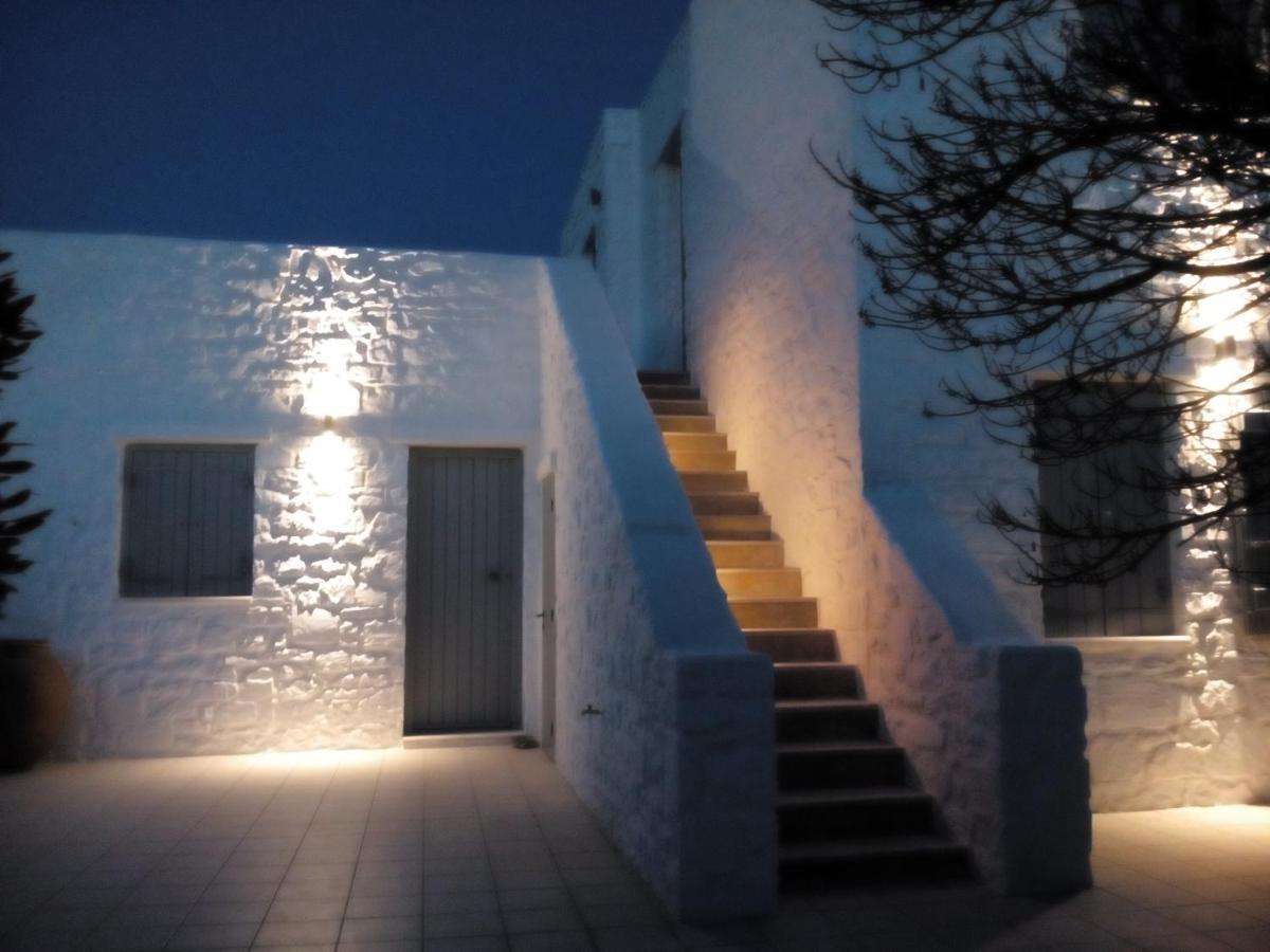 La Maison D'Helene Náousa Buitenkant foto